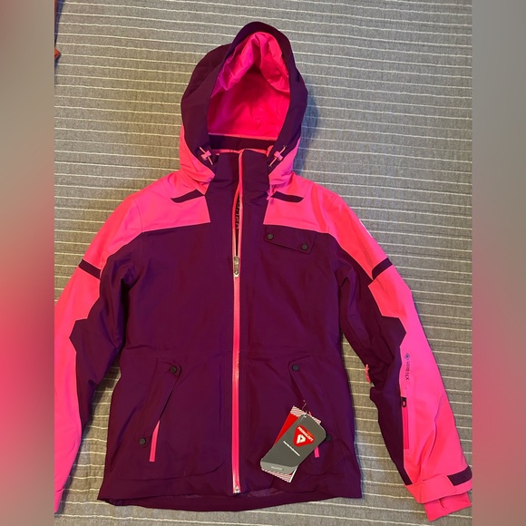 NWT Spyder BALANCE GTX Ski Jacket, Size 6
beautiful bright bubblegum and grape - Picture 7 of 8